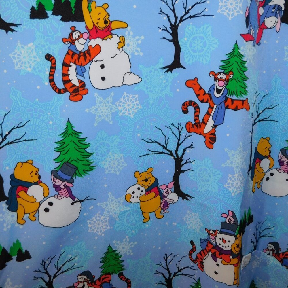 Disney Winnie the Pooh & Friends Winter blue Theme Snowman Scrub Top Womens 2XL - Picture 6 of 10